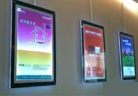 若尔盖什么是超薄灯箱?